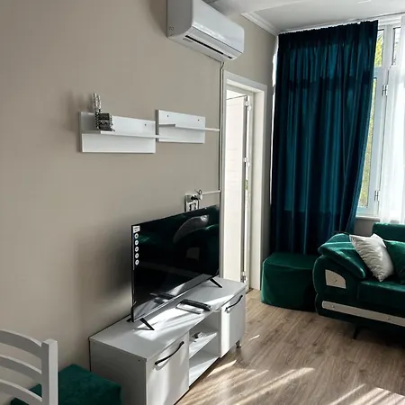 Luxury In The Calmest Area *